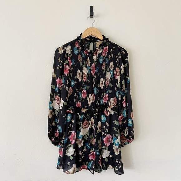 Zara Floral Romper - Picture 4 of 8